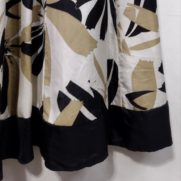 Vintage Coldwater Creek 100% Silk Floral Pleated Skirt Women's S Cream Black 90s - Picture 3 of 10